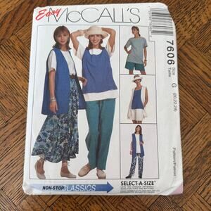 VINTAGE MCCALL'S 7606 WOMENS SET PATTERN UNCUT 20-24